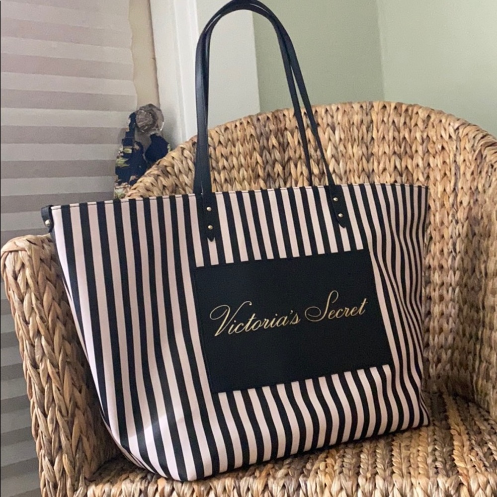 Victoria’s Secret bag